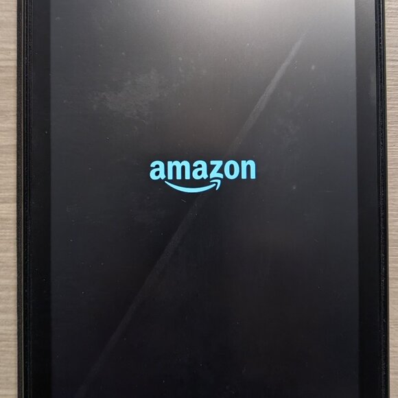 Amazon Fire Tablet HD 8 25GB - Picture 1 of 8